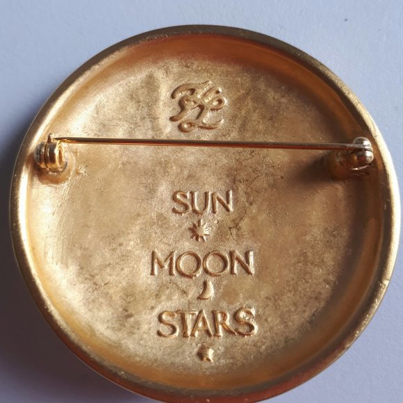 Vintage Karl Lagerfeld Sun Moon Stars brooch - Picture 2 of 2